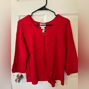 Vintage Alfred Dunner Red Women's Round-Neck Top with Decorative Hardware Medium
